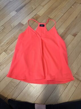 VICI Coral Sleeveless V-Neck Cami Top